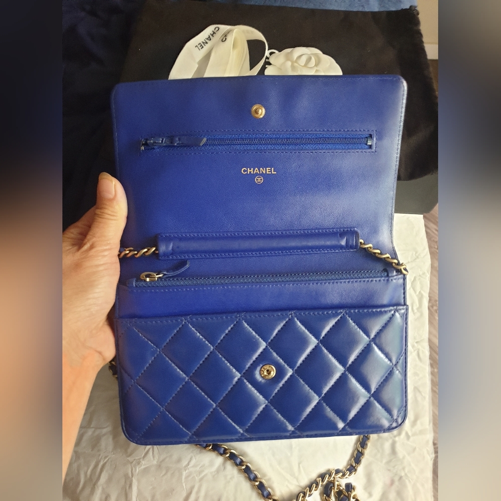**SOLD** Chanel Woc Blue - Picture 8 of 14